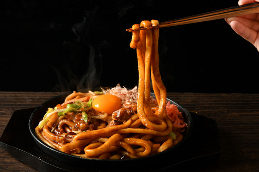 まっつぁかとりみそ焼きうどん